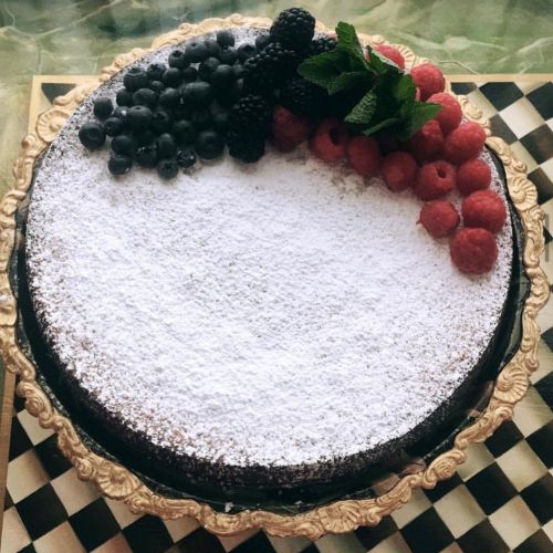 Torta Caprese Bianca (Italian Lemon Cake)